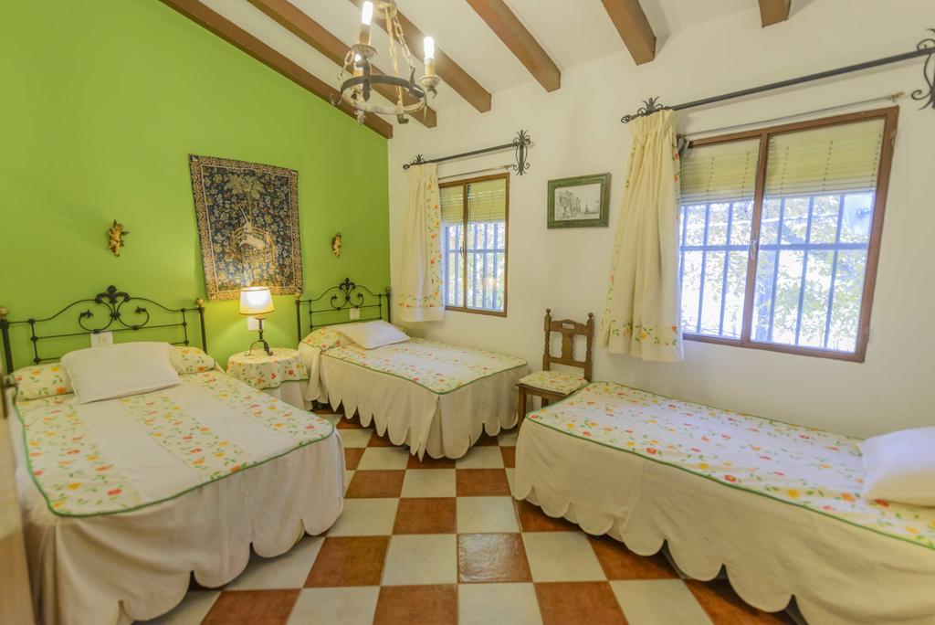 El Molino De Las Palomas Carcabuey Bilik gambar